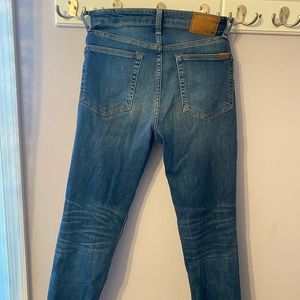 Joes jeans with freyed detail